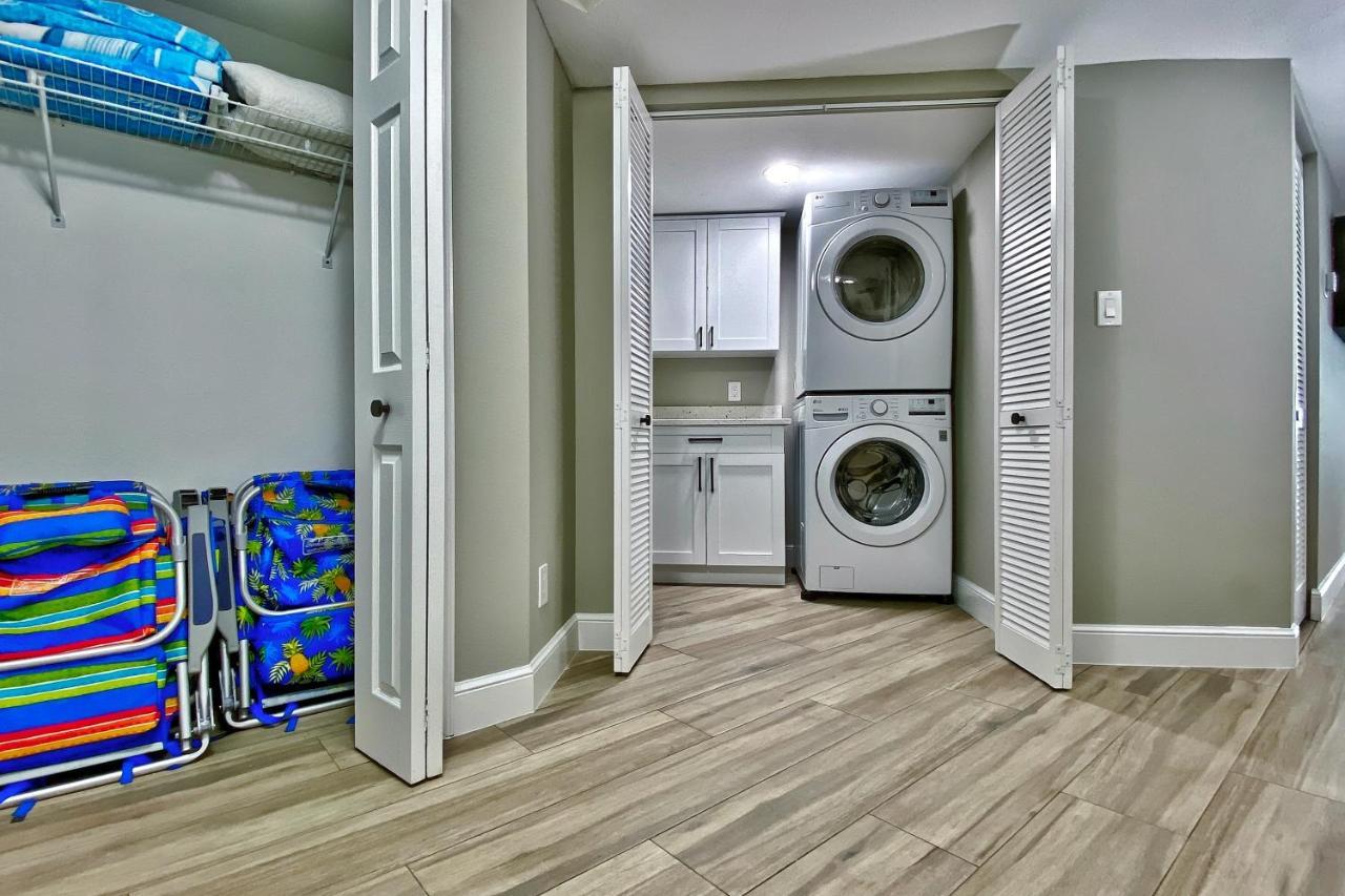 Beach Palms 405 Clearwater Beach Exterior photo